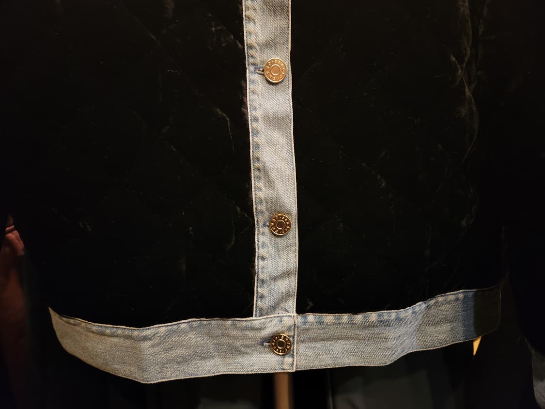 산드로 블랙 벨벳 데님배색 퀼팅자켓 상품이미지4