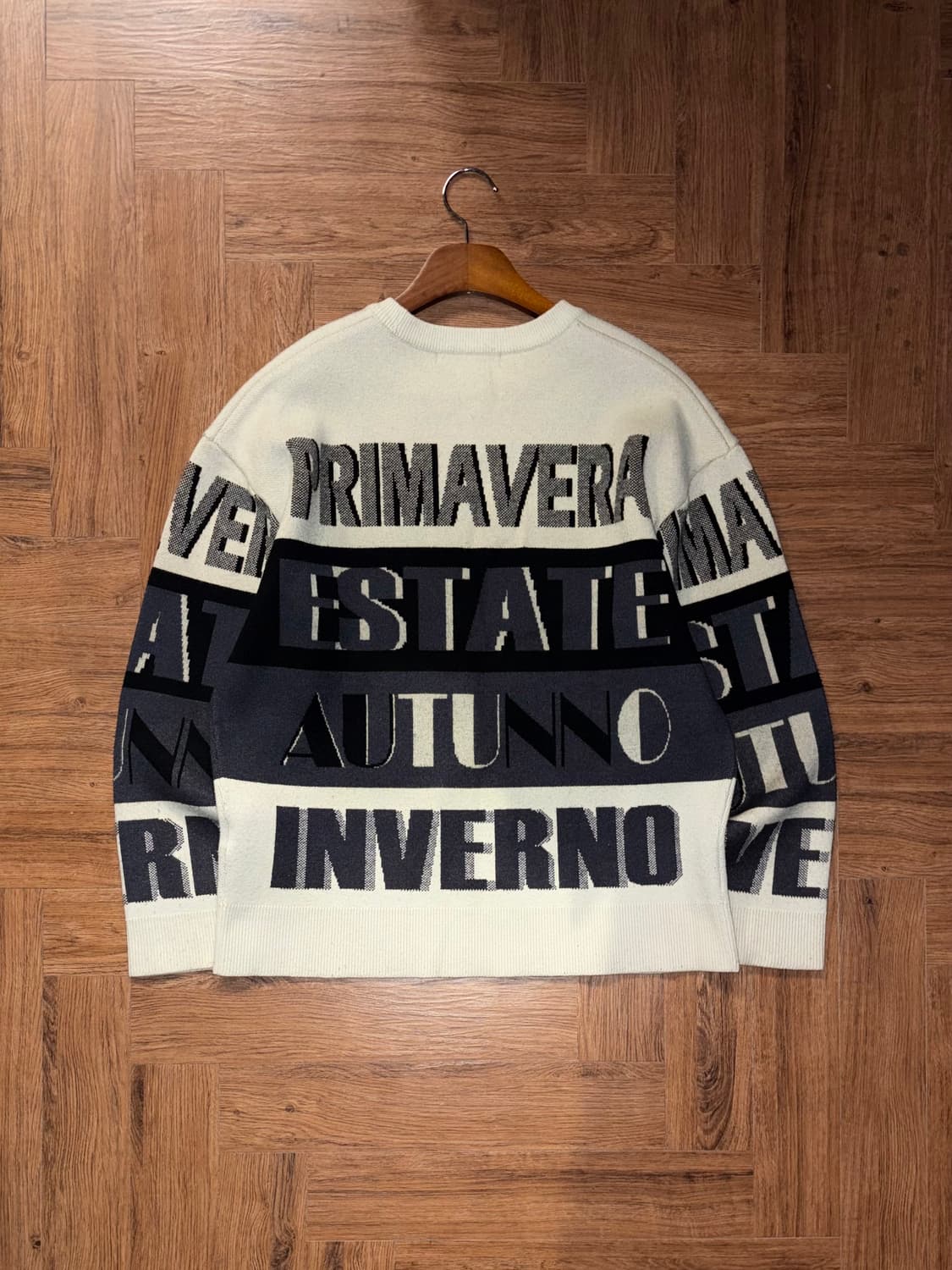 지오송지오 스펠아웃 배색 니트 상품이미지7