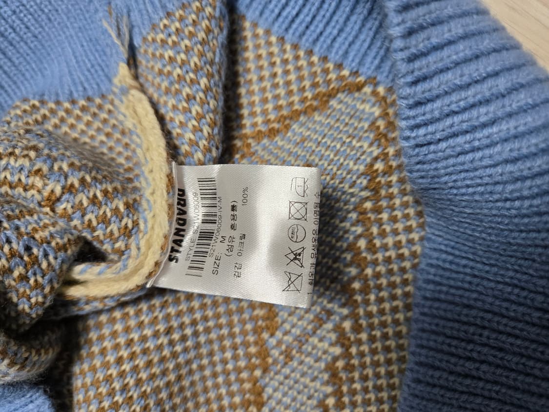  제너럴아이디어 레트로 아가일 오버핏 니트 상품이미지4