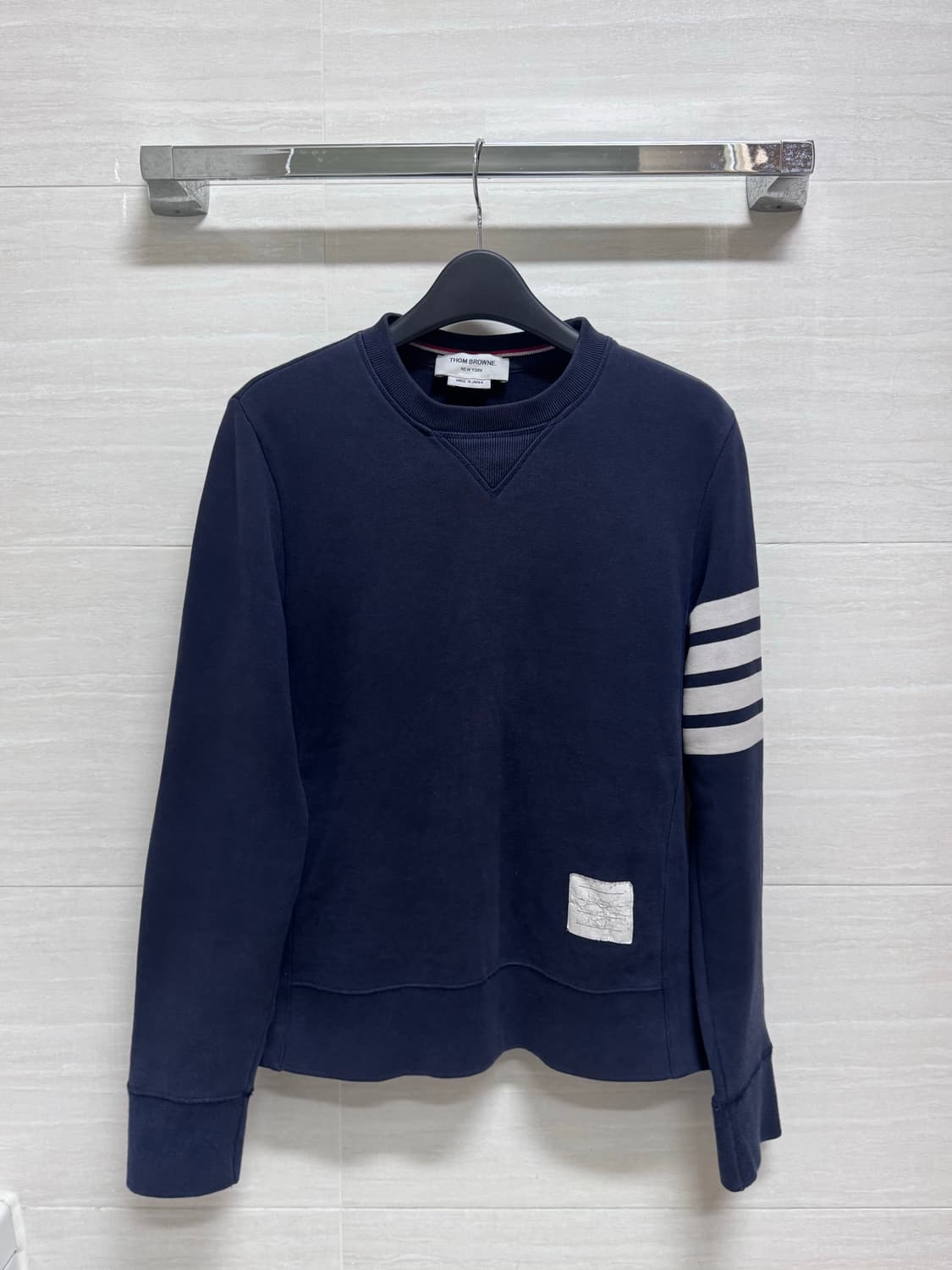 톰브라운 1사이즈 맨투맨 상품이미지1