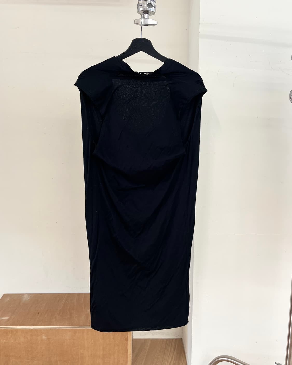 핼무트 랭 블랙 코튼 슬리브리스 드레스 상품이미지5