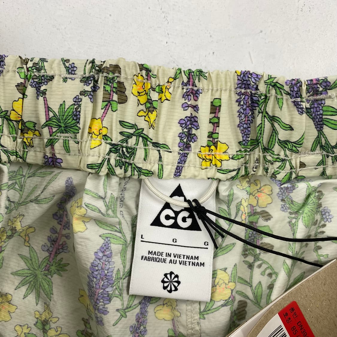 나이키 acg 신형 데드스탁 스노우그래스 카고 쇼츠 (105) 상품이미지10