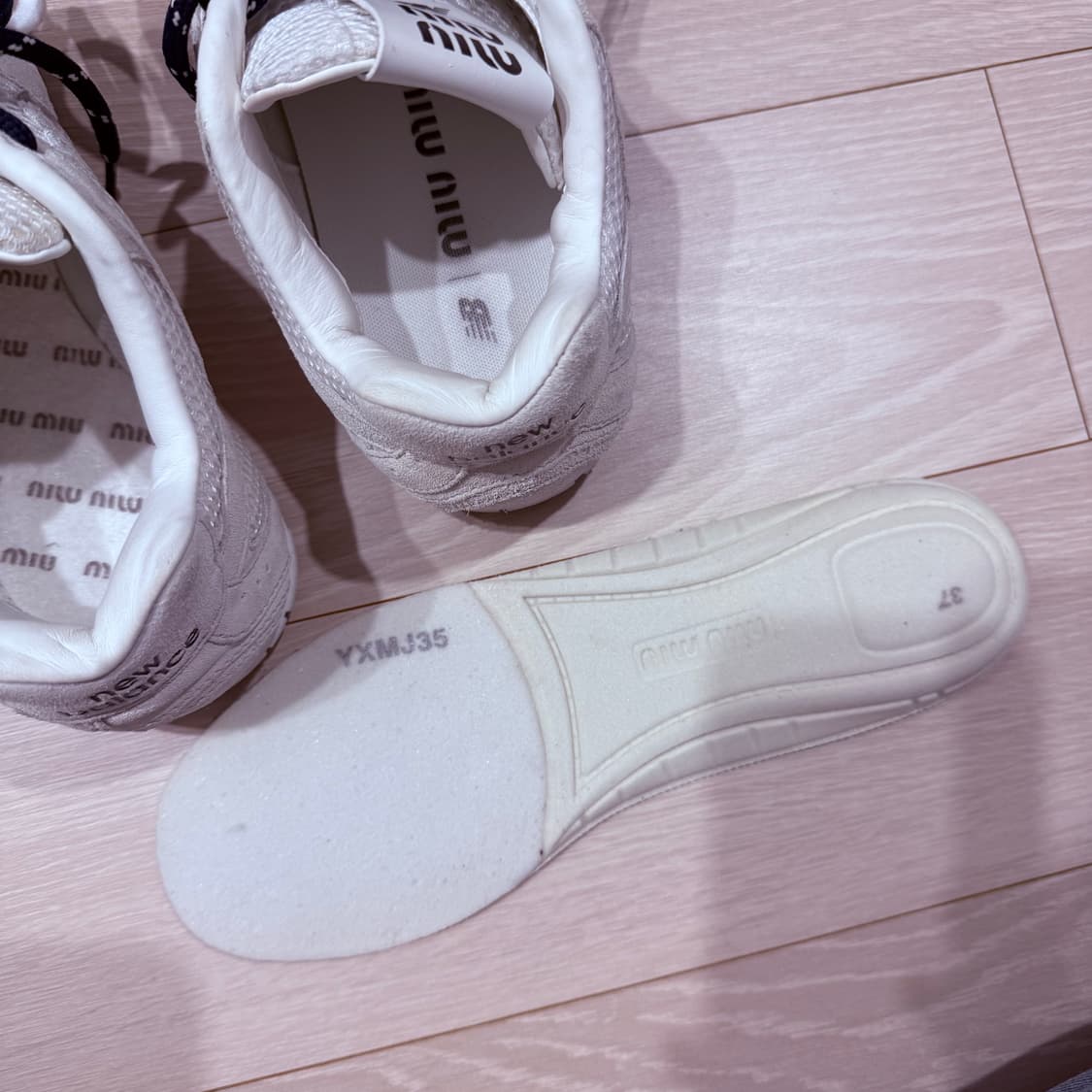 [37] 미우미우 뉴발란스 530 화이트 상품이미지8