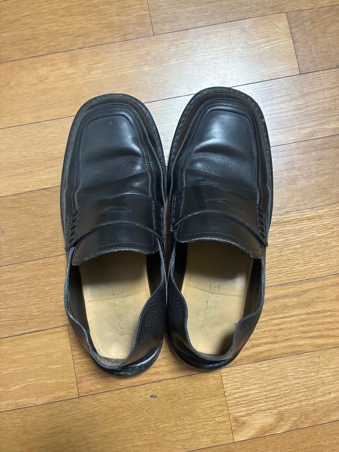 LOEWE 블랙 레더 로퍼 41 상품이미지2
