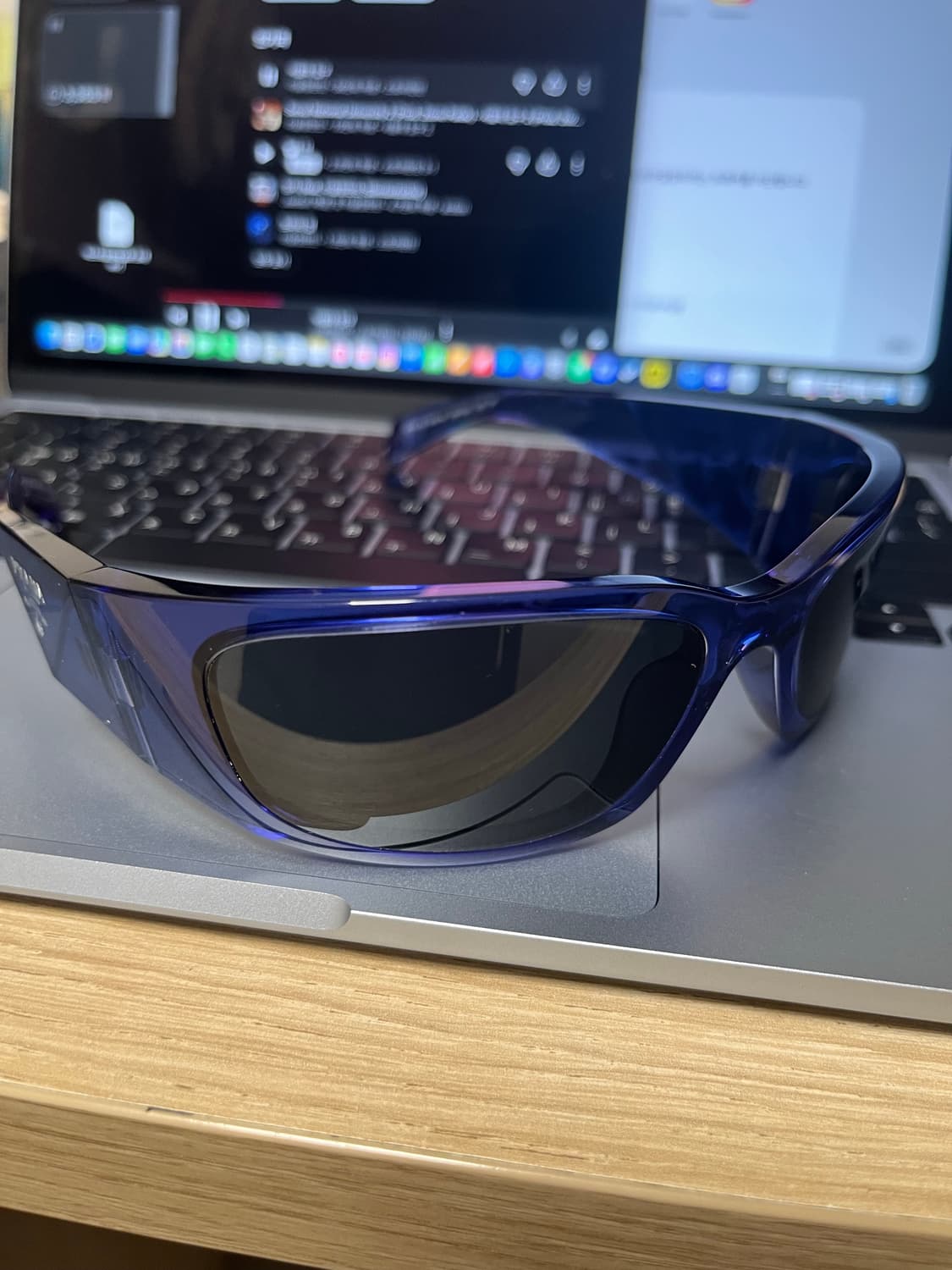 칸예 선글라스 PR A19s Blue Teal 상품이미지3