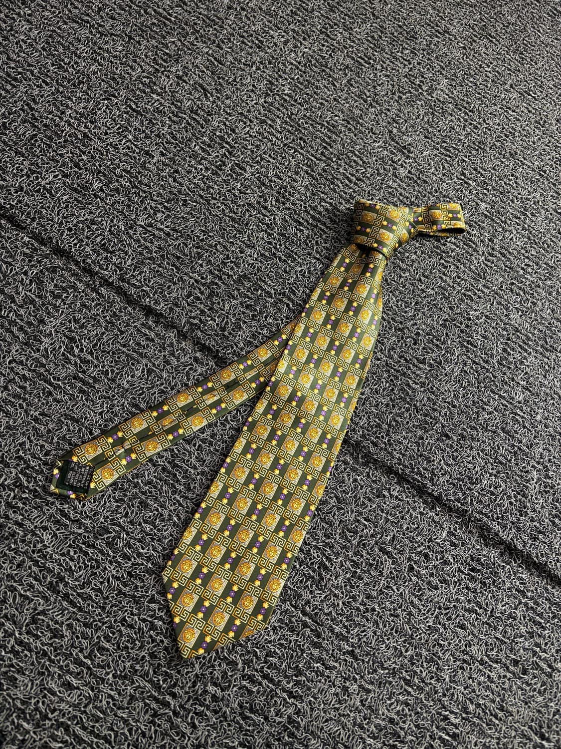 90s 지아니 베르사체 아카이브 메두사 패턴 넥타이 3368 상품이미지1