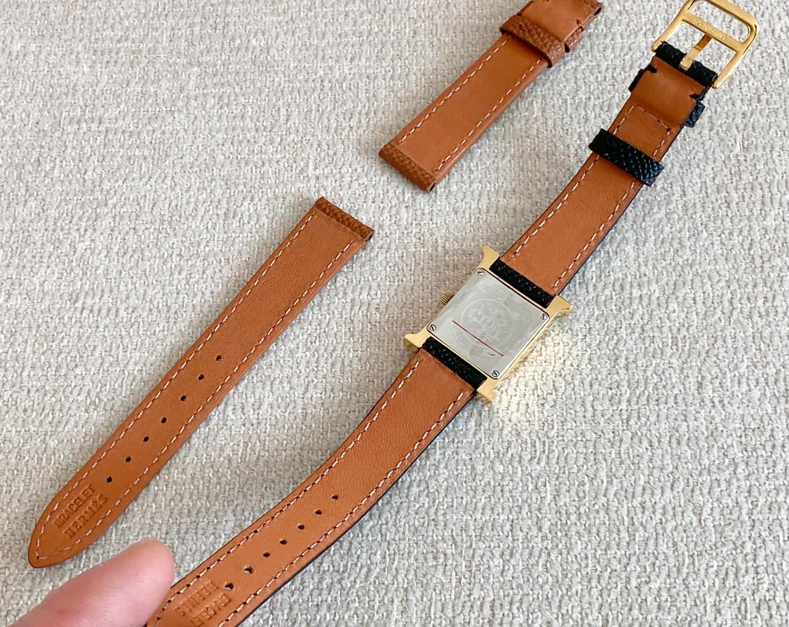 에르메스 H아워 1.201 금장 여성용 쿼츠 PM 사이즈 상품이미지9