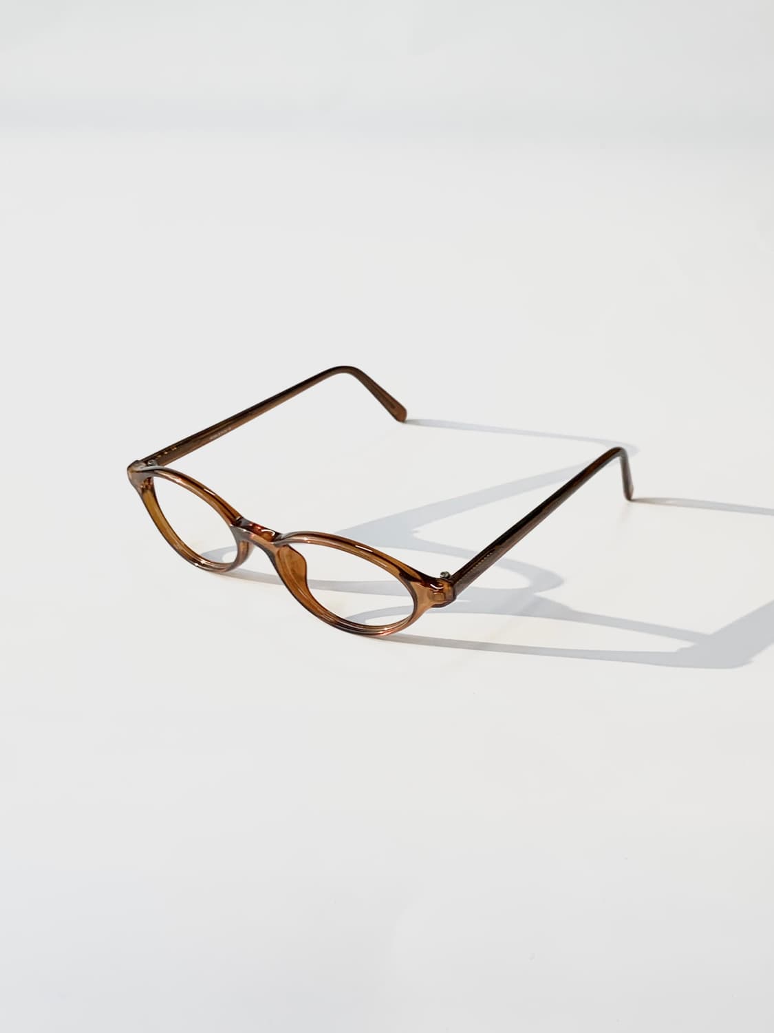 [픽키-656] 브라운 투명 아세테이트 타원형 안경테 상품이미지3