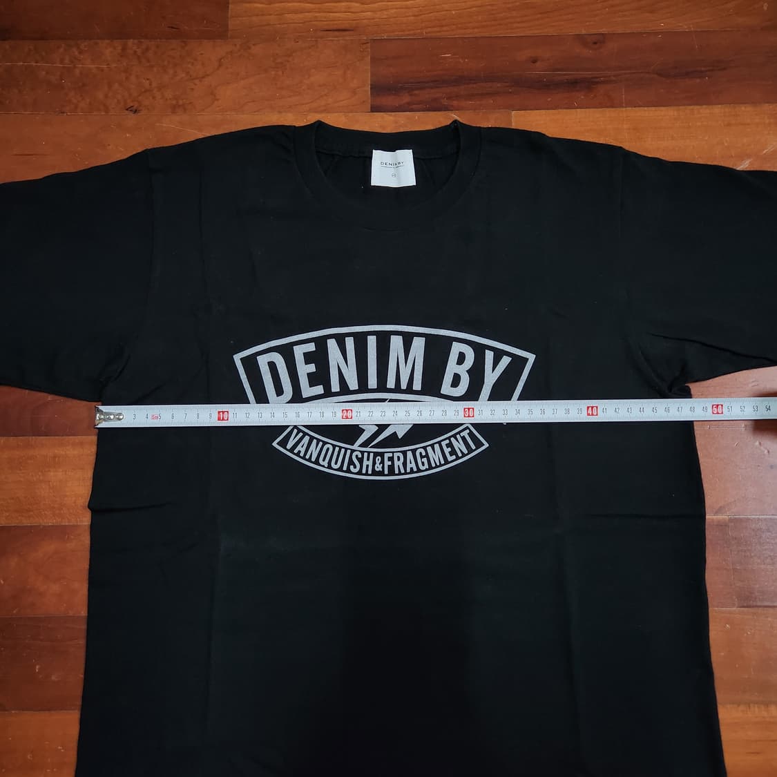 프라그먼트 x 데님바이뱅퀴시 티셔츠 블랙 상품이미지4