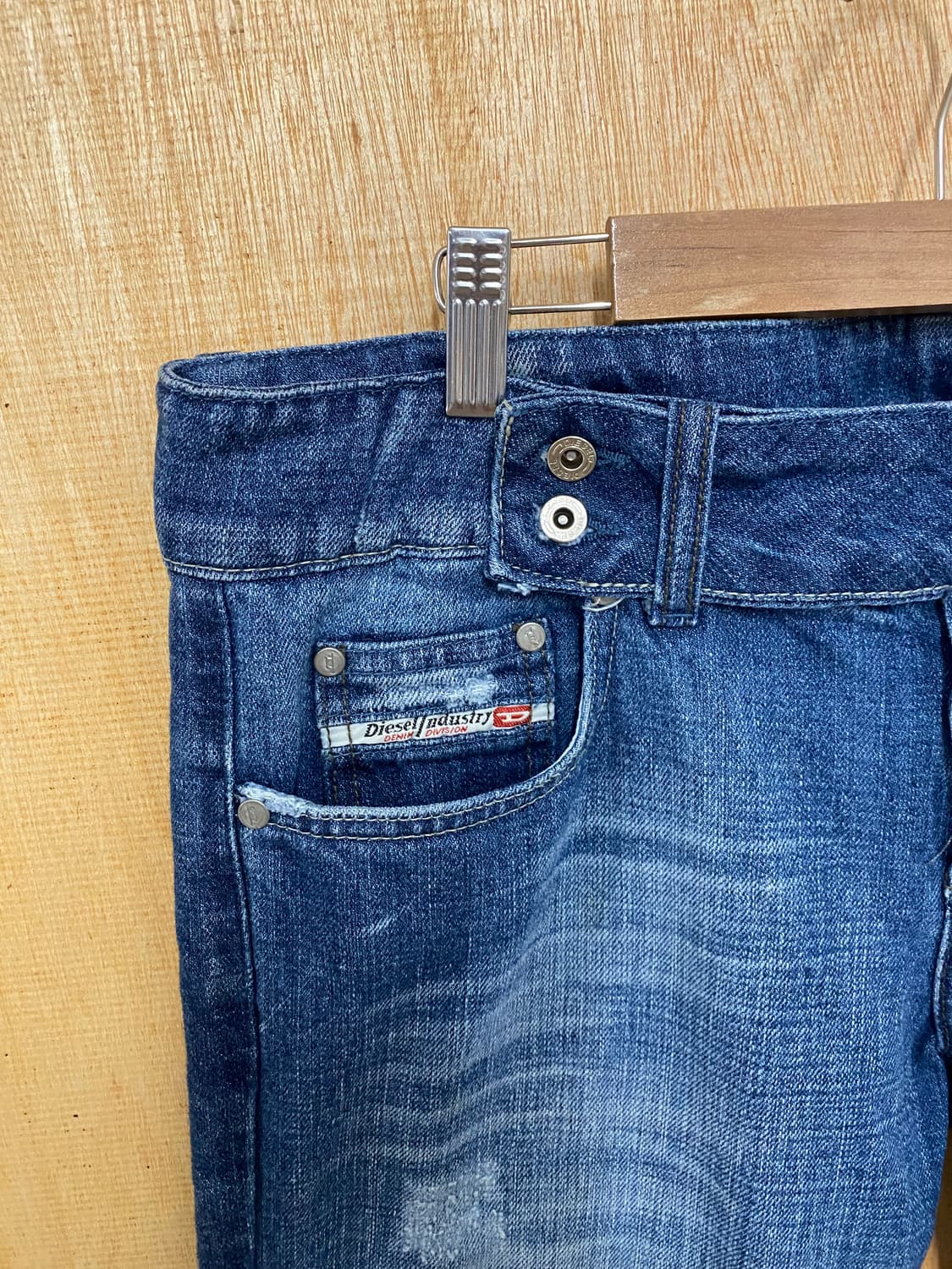 DIESEL boot-cut denim pant 디젤 로우라이즈 부츠컷 상품이미지6