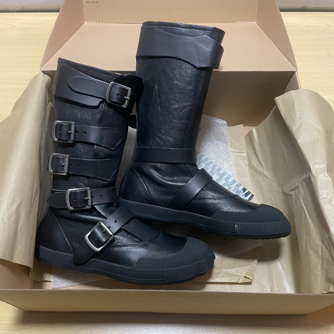 [36] 비비안 웨스트우드 파이렛 파일럿 부츠 26SS 상품이미지1