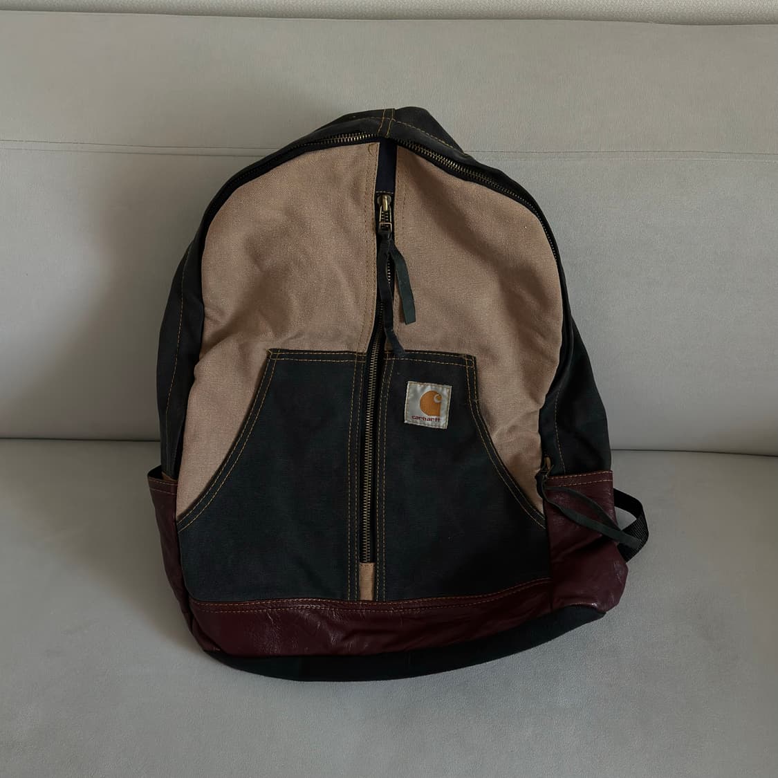 칼하트 캔버스 백팩 상품이미지1