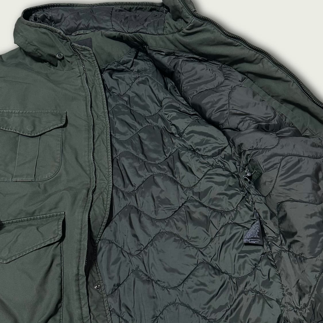 유니클로 x 엔지니어드 가먼츠 퍼프테크 유틸리티 자켓 상품이미지5