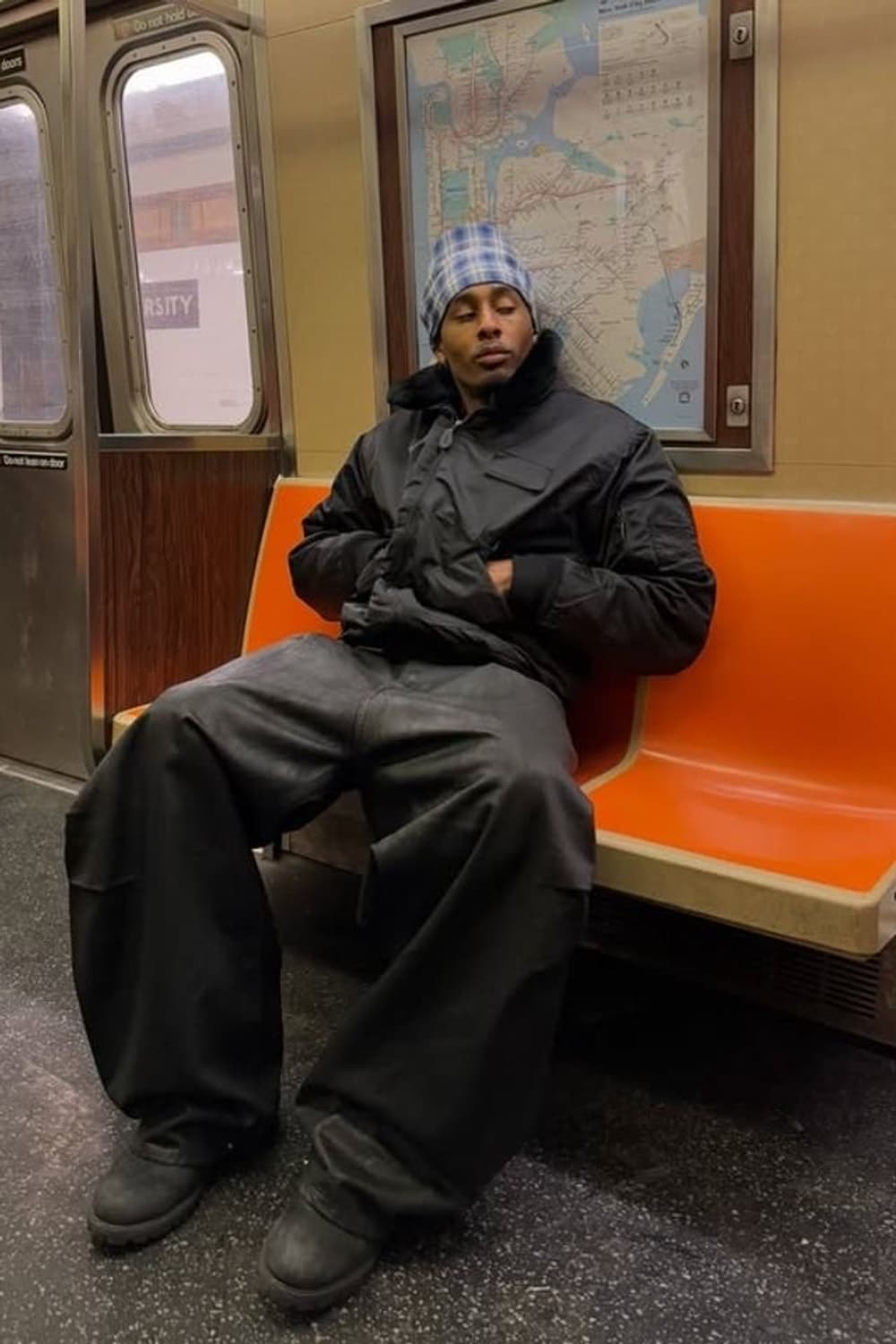 팀버랜드 6인치 블랙컬러 (280) 상품이미지1