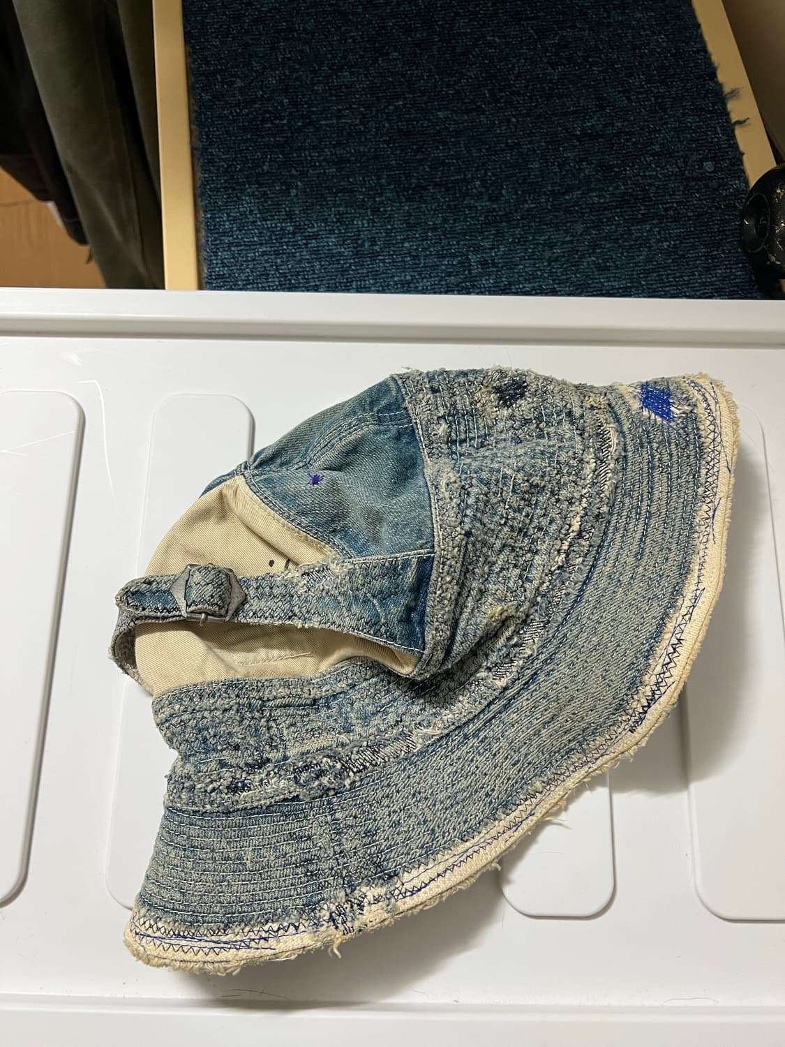 캐피탈 노인과바다 상품이미지2