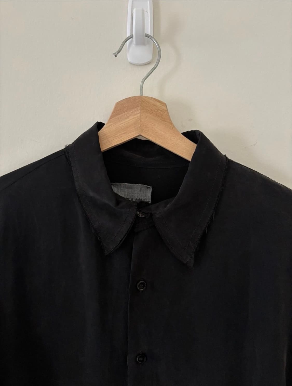 가브리엘라 콜 가먼츠 no. 197 cupro 셔츠 3사이즈 상품이미지3