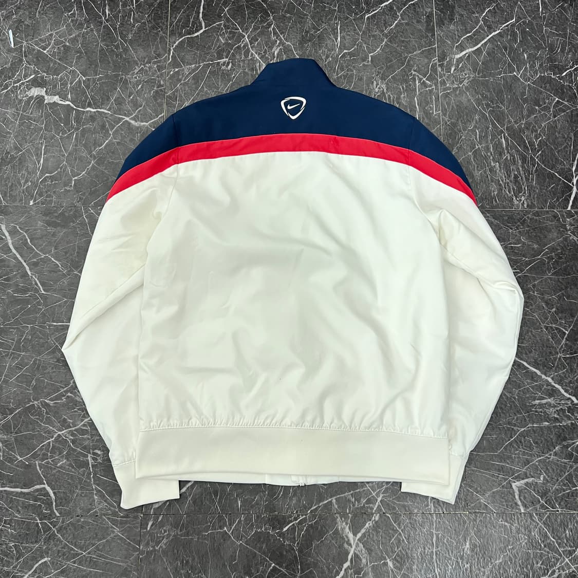 나이키 스우시 프랑스 국대 바람막이 자켓 상품이미지3