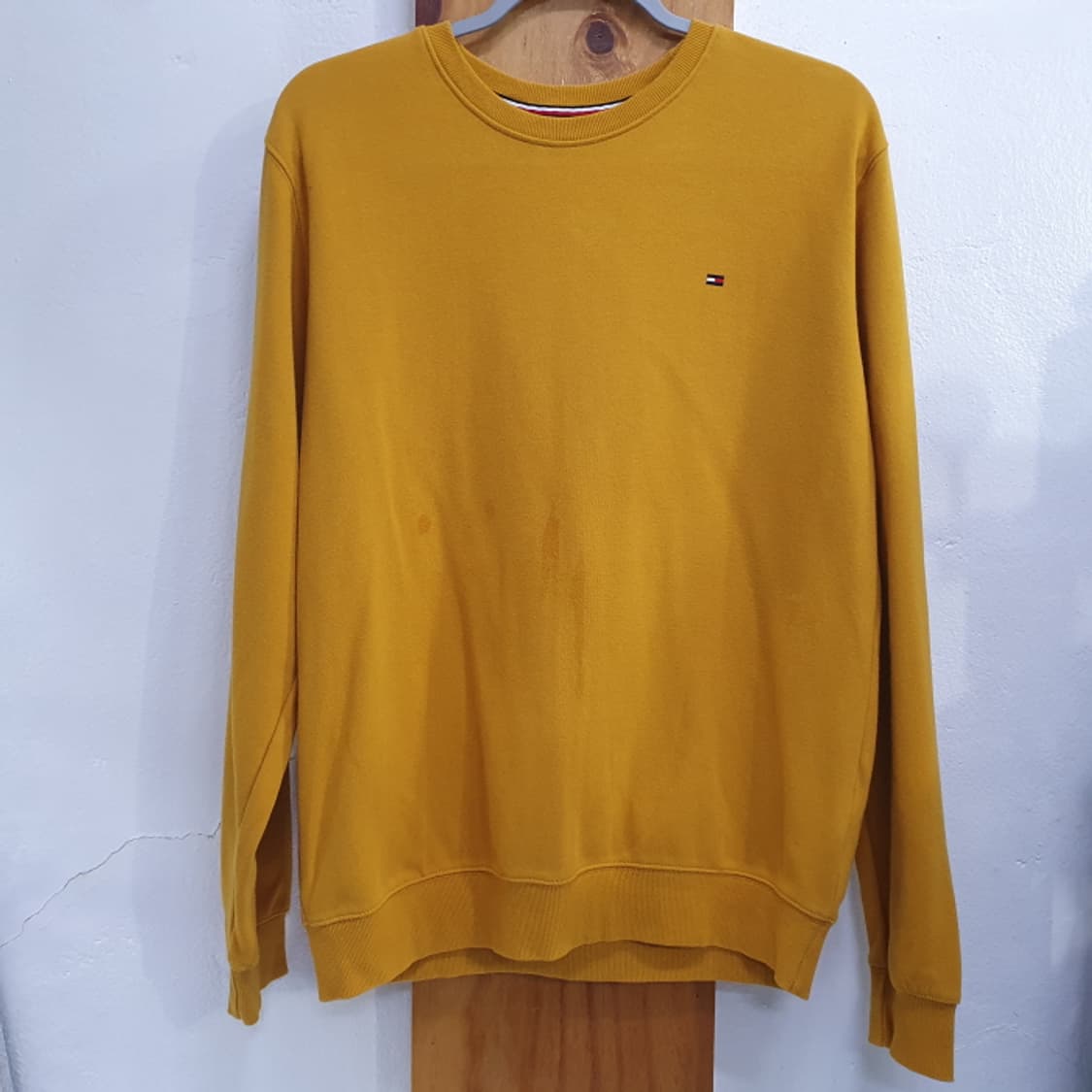 타미힐피거 맨투맨 상품이미지1