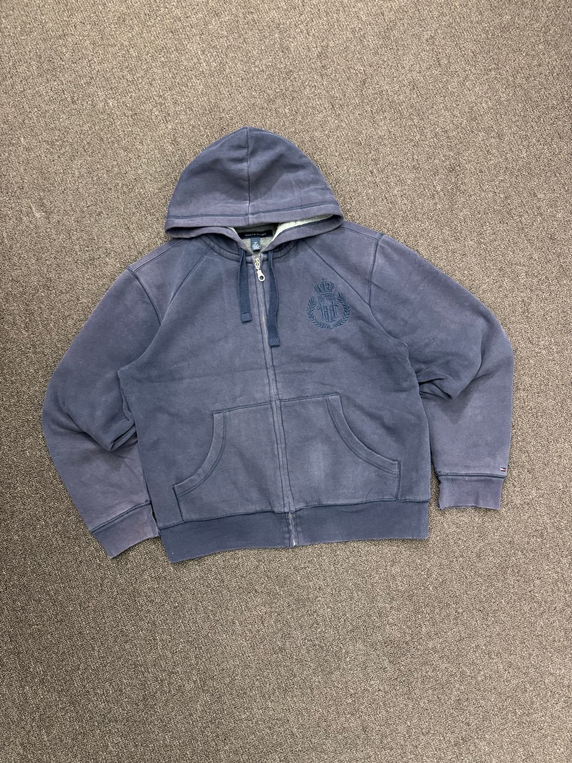 S)타미힐피거 빈티지 자수 포인트 네이비 기모후드집업 상품이미지3