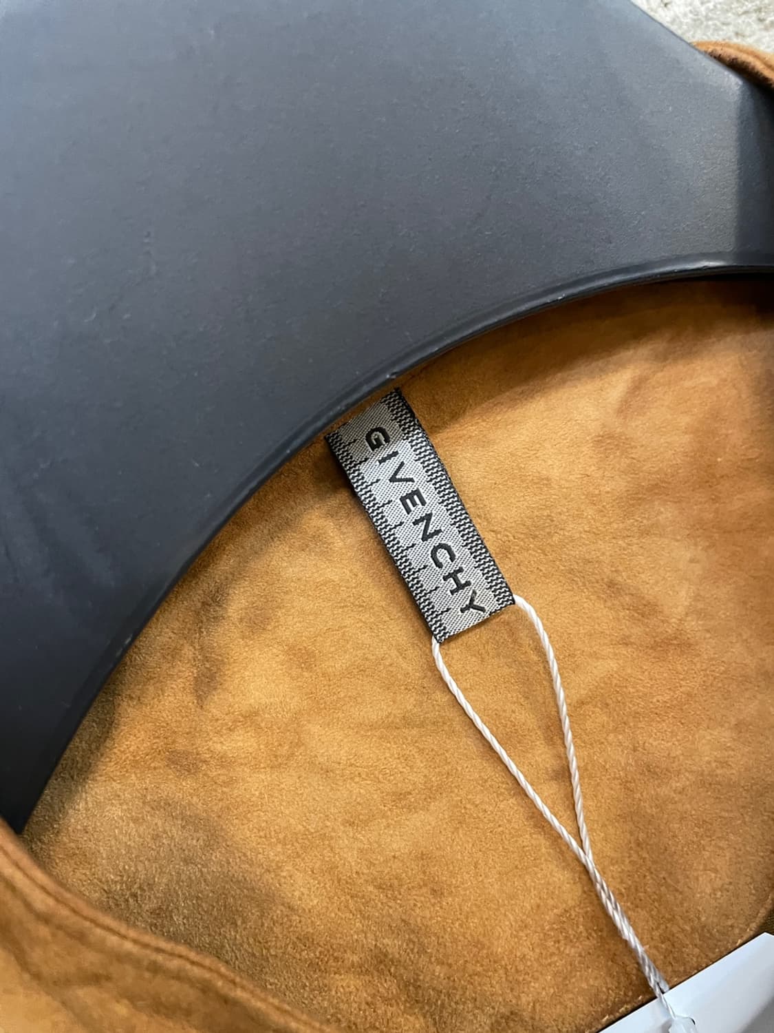 지방시 카멜 스웨이드 레더 자켓 상품이미지6