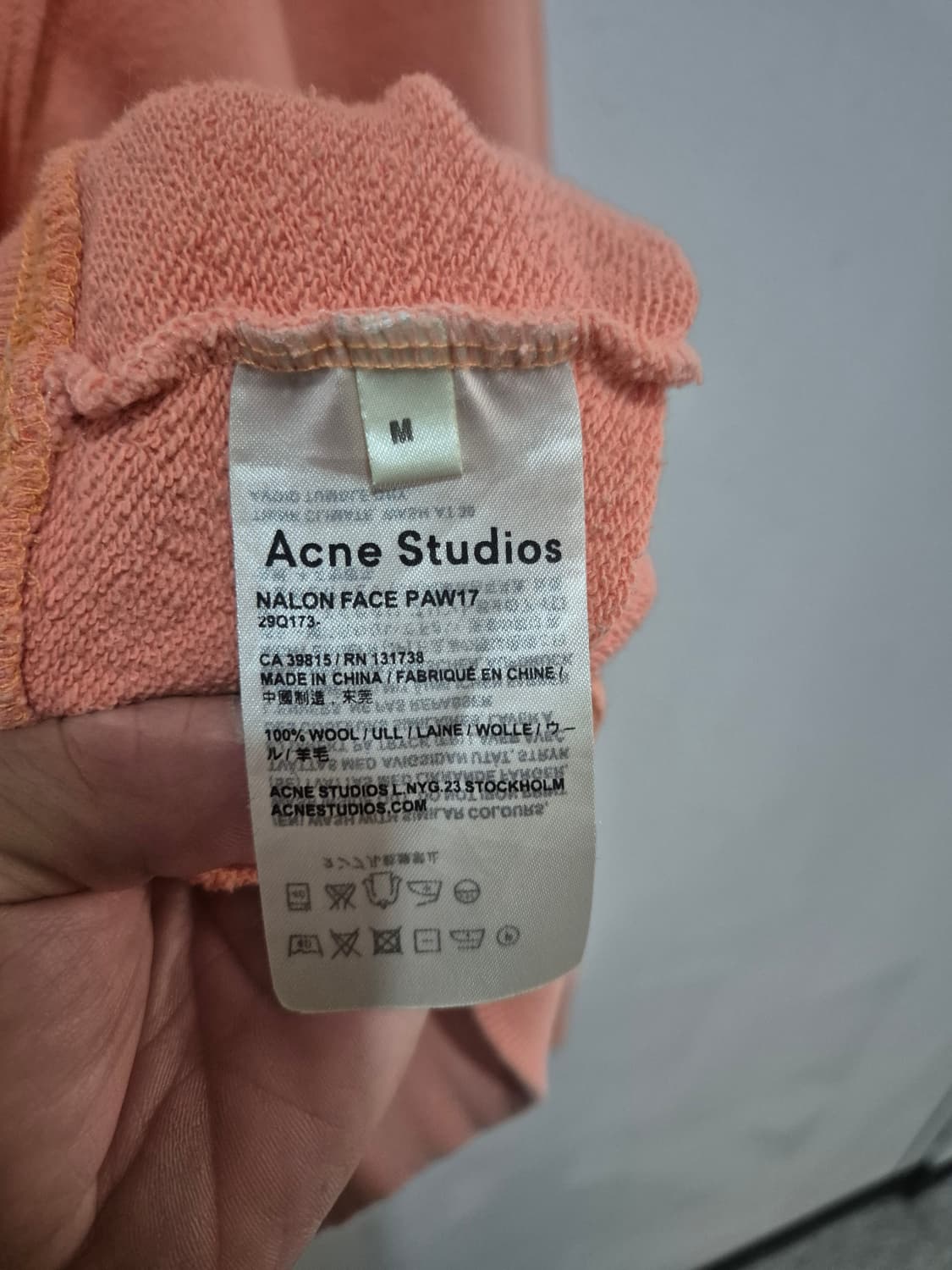 아크네 스튜디오 맨투맨 상품이미지3