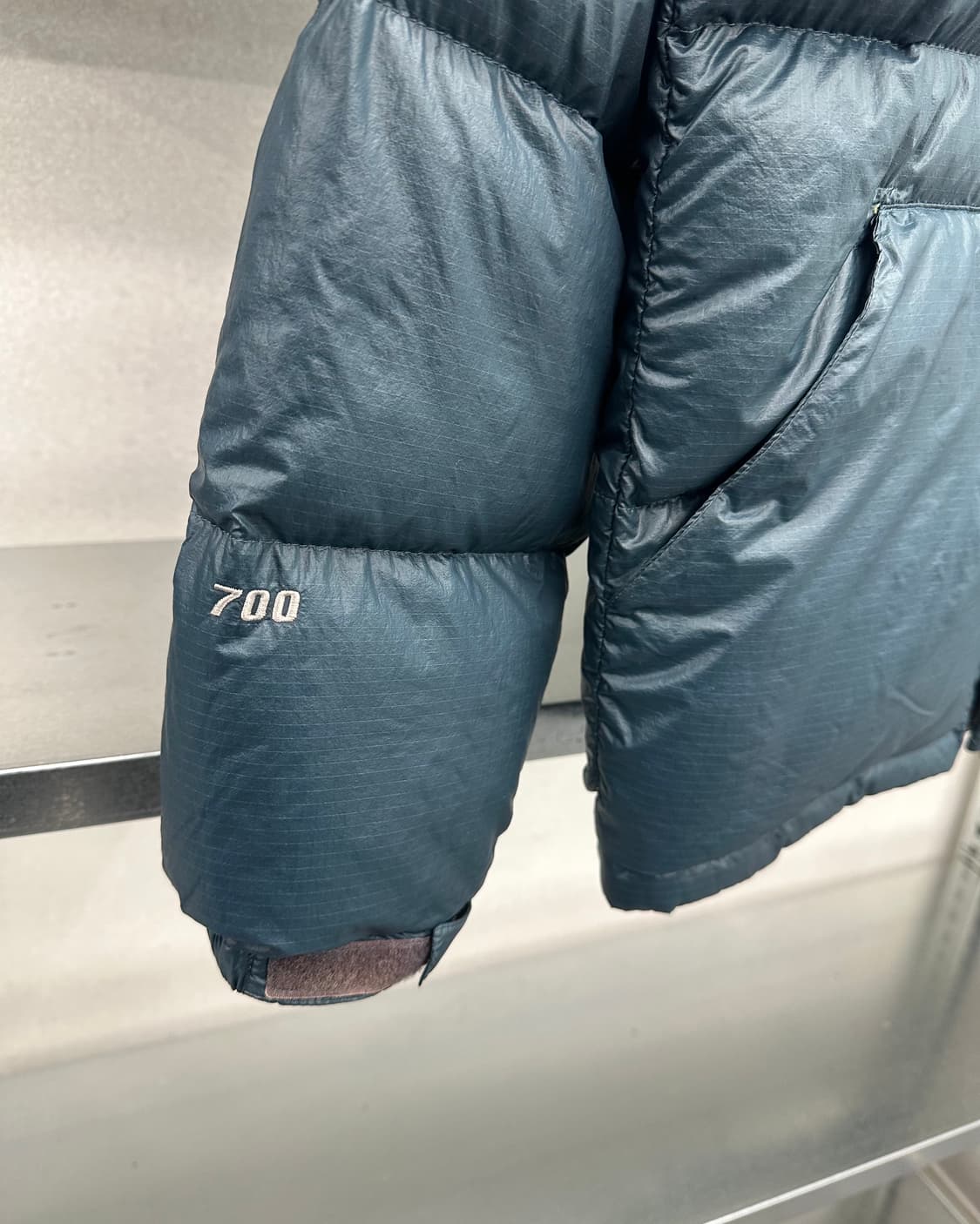 (100)90'S 노스페이스 700 패딩-M1640 상품이미지3