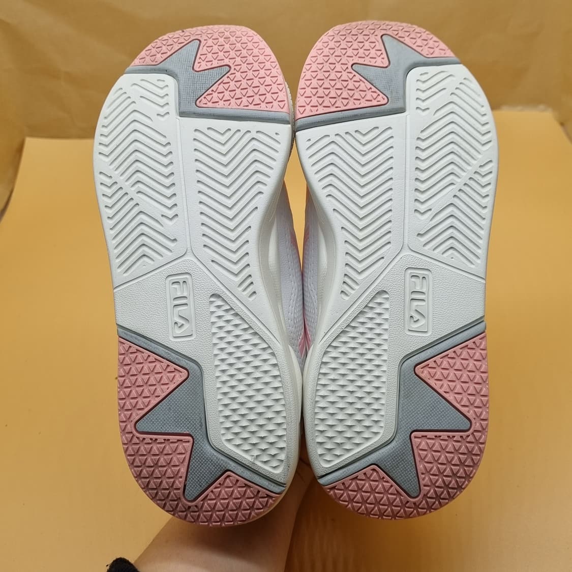 휠라 레이트레이서 아동운동화230. 상품이미지3