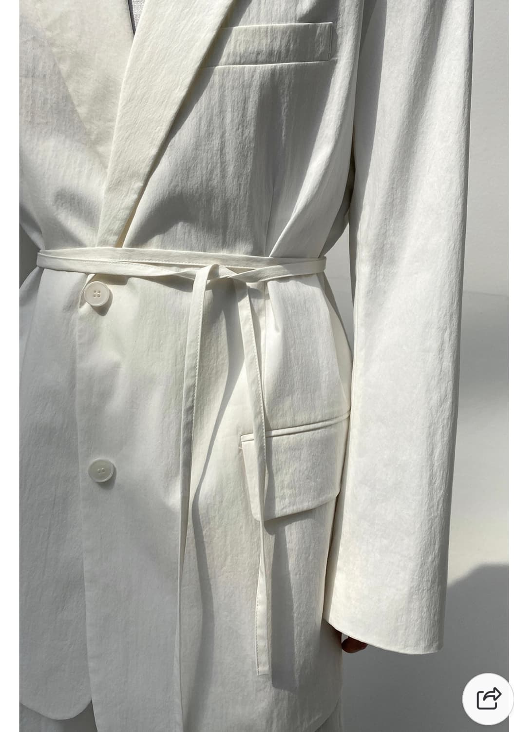 새상품) 드래곤블루스 드라이 터치 박시 싱글 스트랩 자켓 M 아이보리 상품이미지4