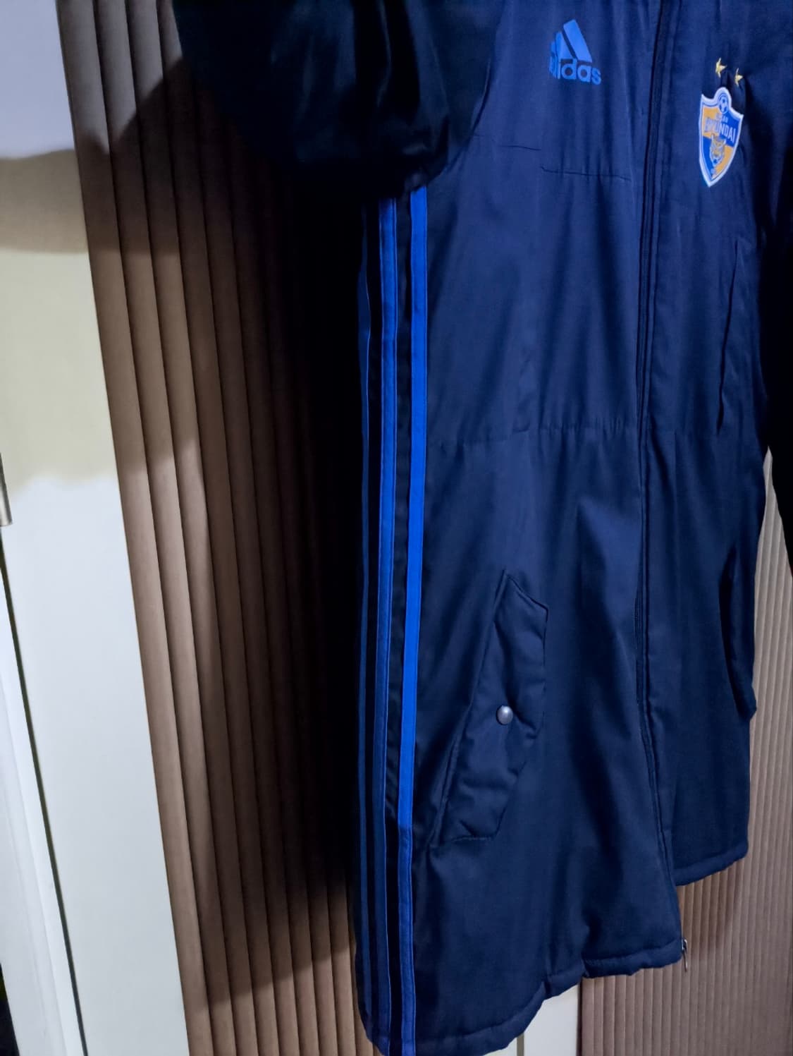 105 아디다스 울산 현대 콘디보 선수지급 롱패딩 상품이미지5