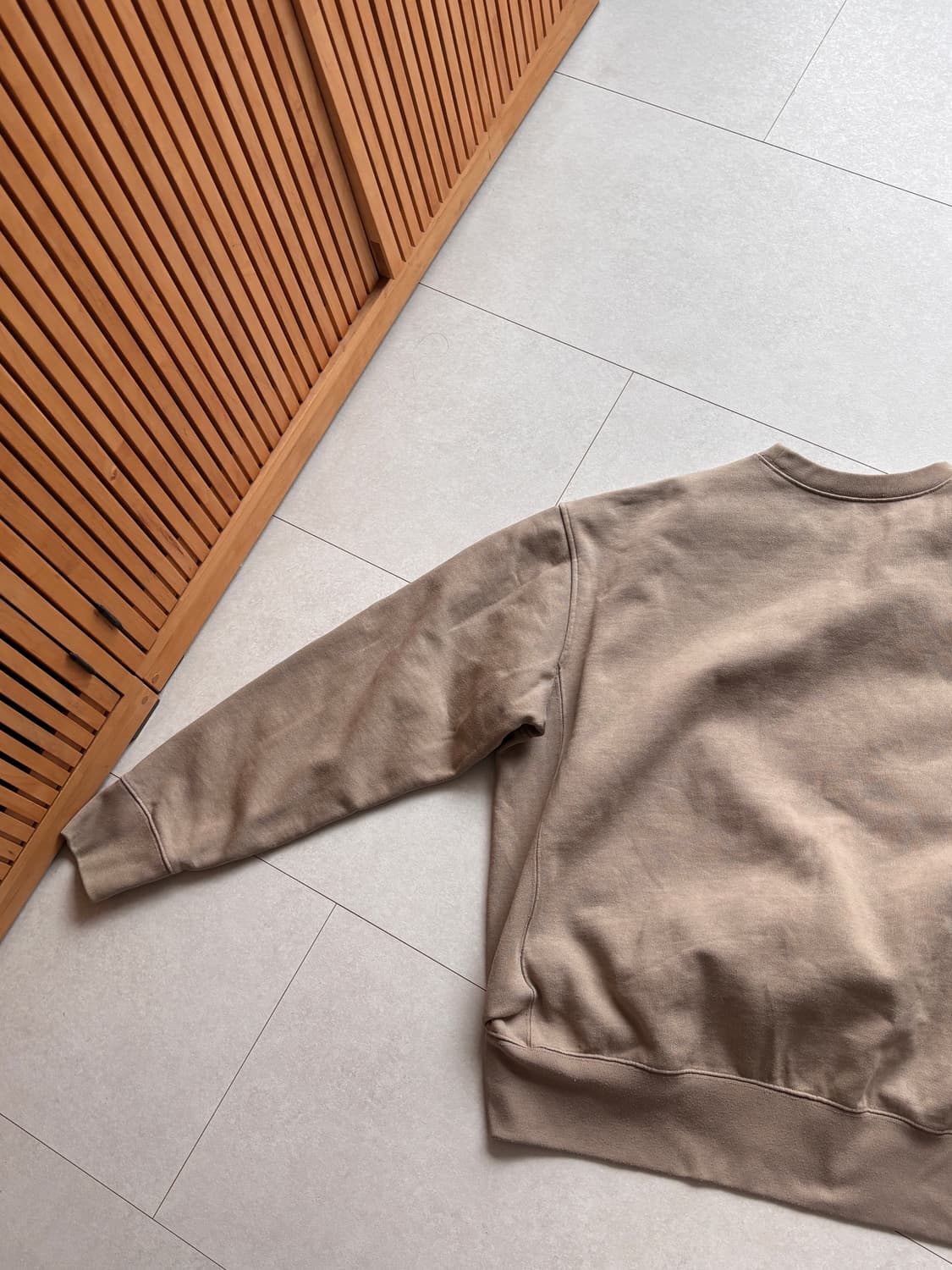 OUR LEGACY CROSS SWEAT Taupe Beige / 52 상품이미지7