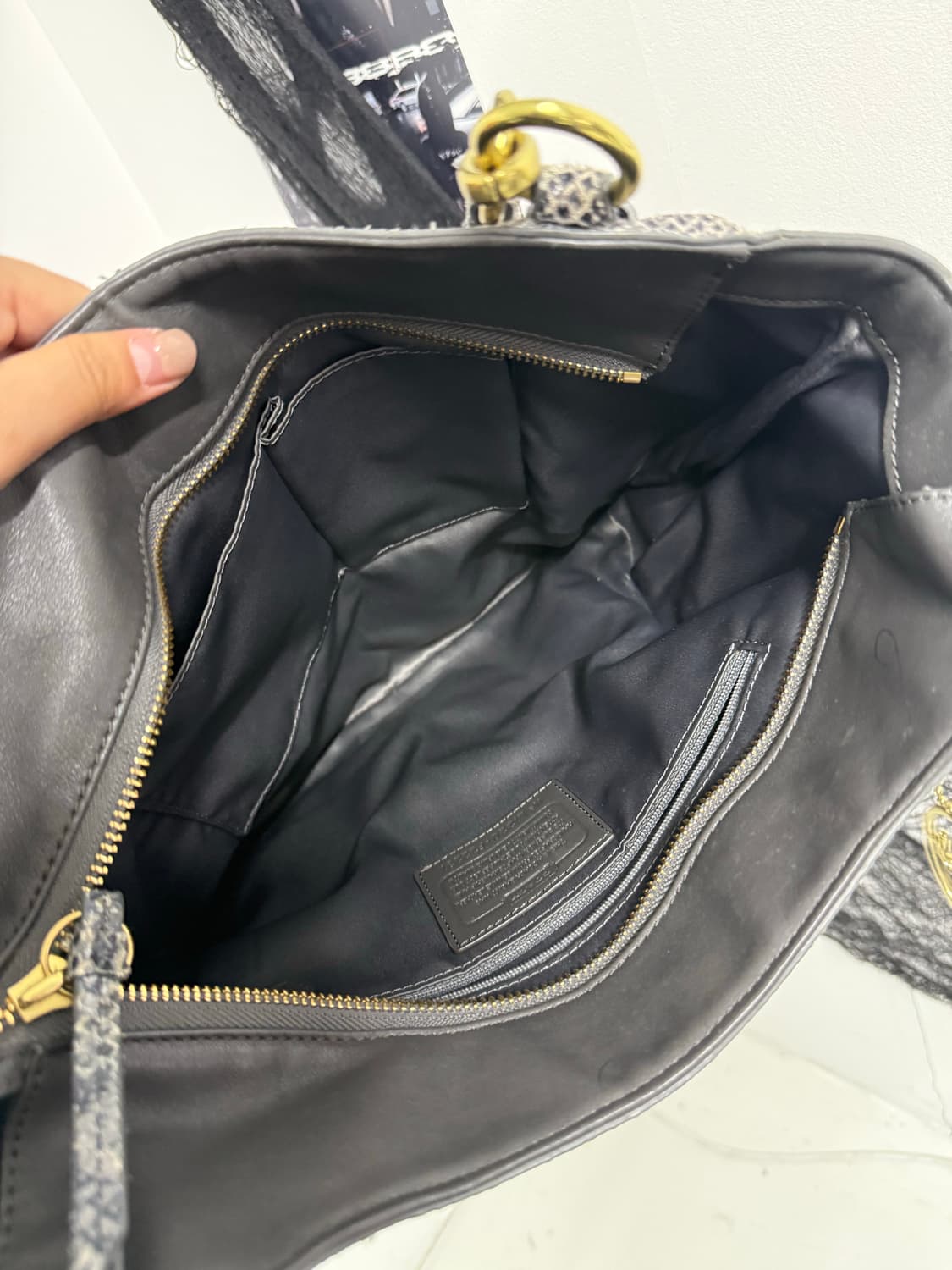 Coach 00s chain leather bag 상품이미지4