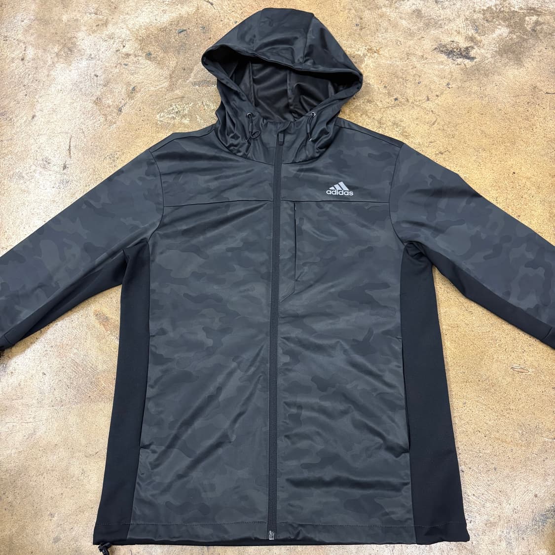 [정품/M] 아디다스 블랙 카모 후드 윈드브레이커 b18 상품이미지3