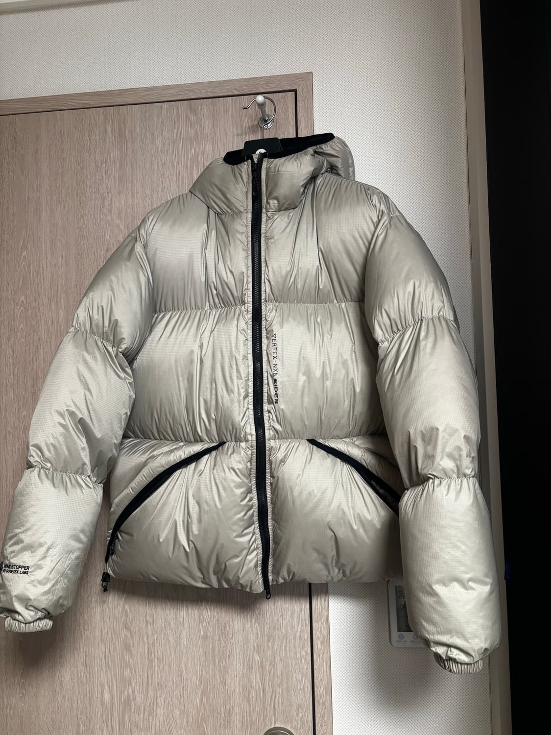 디미토 아이더 콜라보 패딩 m사이즈 판매 상품이미지1