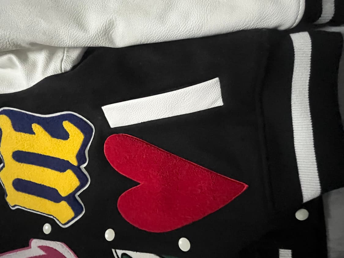 더뮤지엄비지터 바시티 상품이미지3