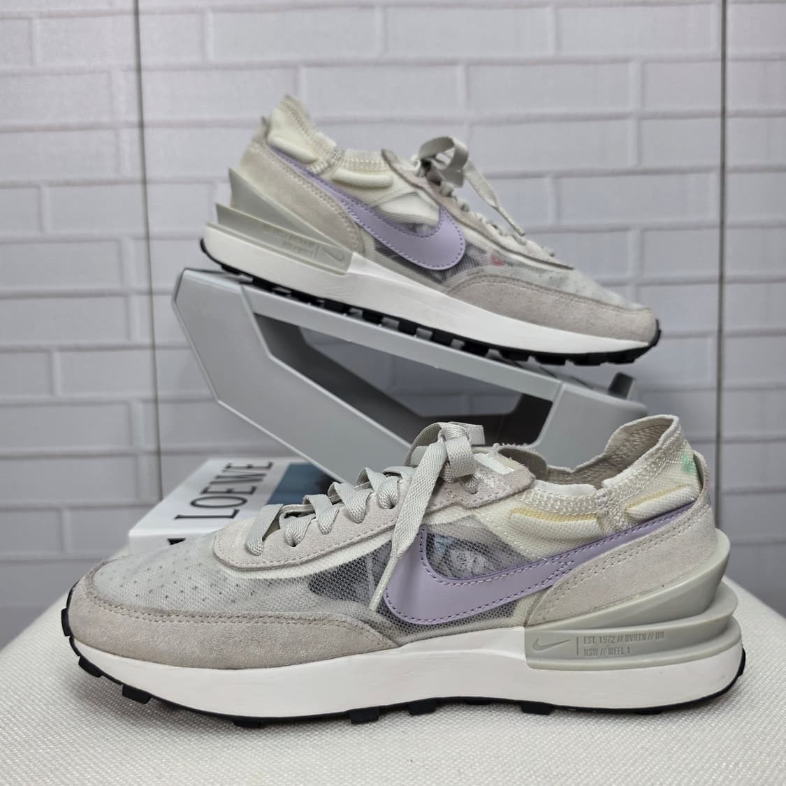 나이키 와플 원 써밋화이트 스니커즈 운동화 240사이즈 상품이미지3