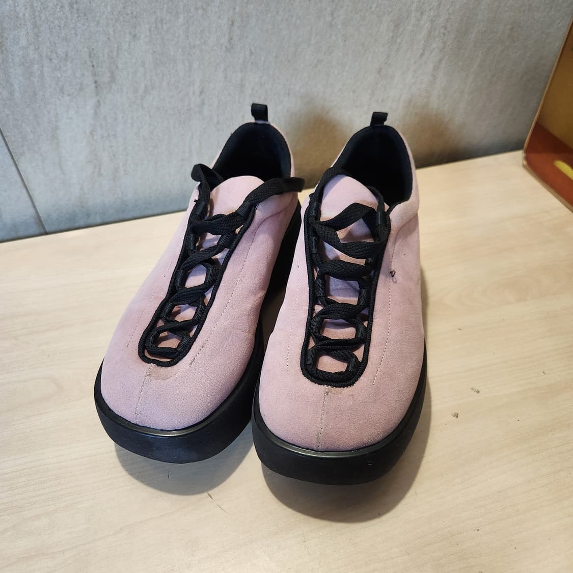 “7cm 통굽 핑크러버💕 MARYAM 유니크 스웨이드 슈즈”
230 상품이미지1