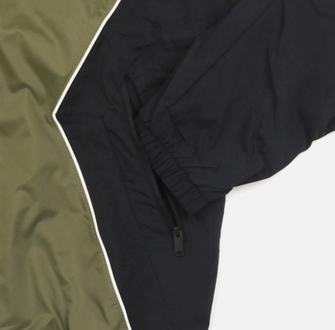 정품새제품 나이키 조던 브루클린 바람막이 올리브 자켓 XL 상품이미지3
