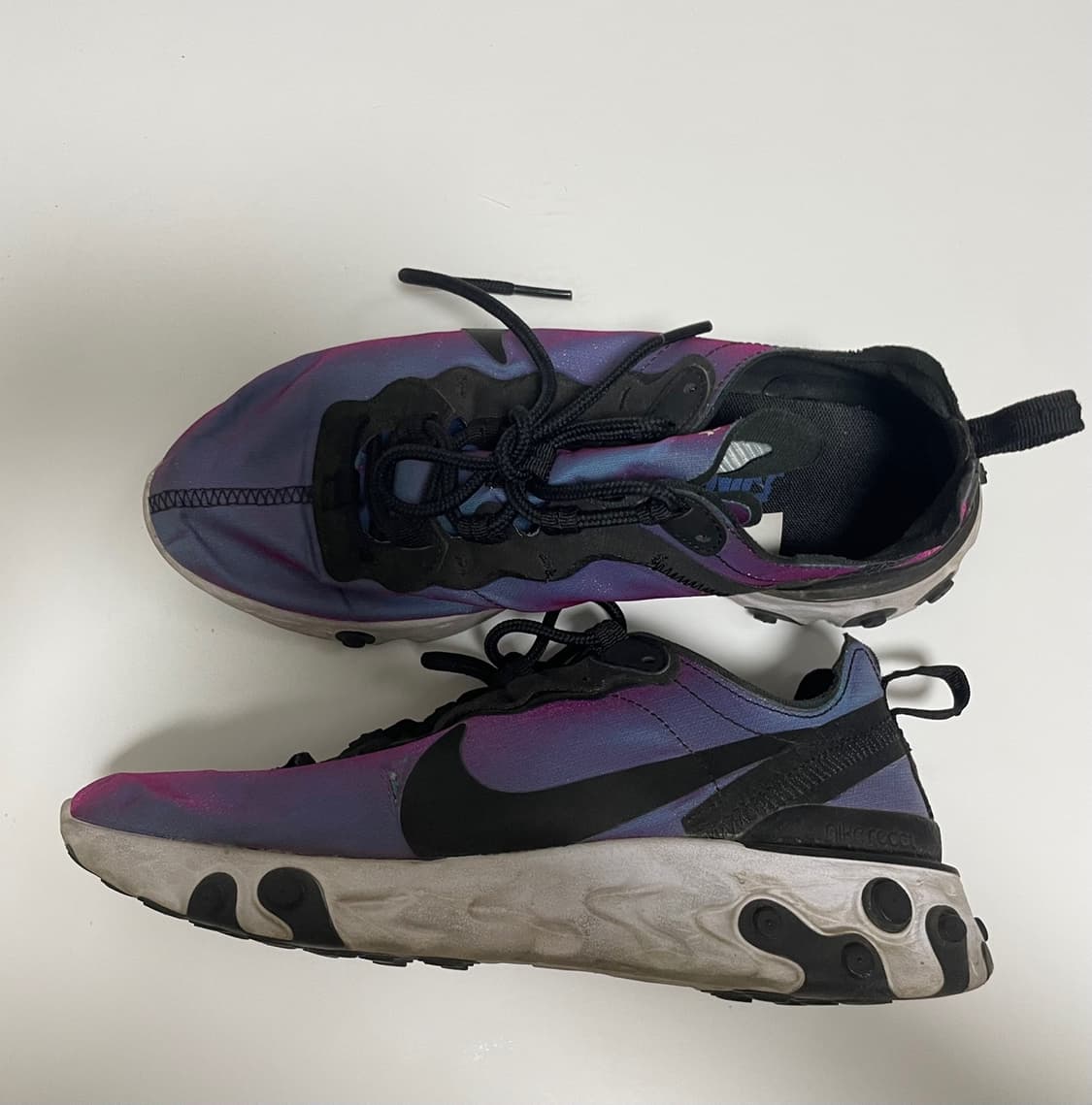 나이키 리액트 여성 운동화 240 상품이미지2