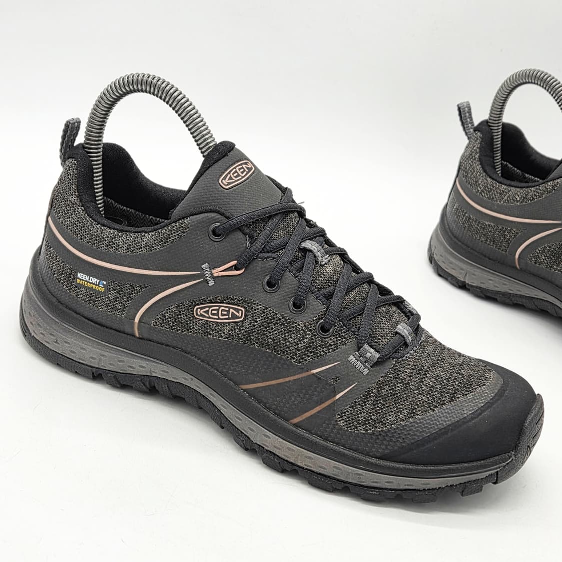 KEEN 우먼스 Terradora 하이킹 슈즈 그레이 (240) 상품이미지5