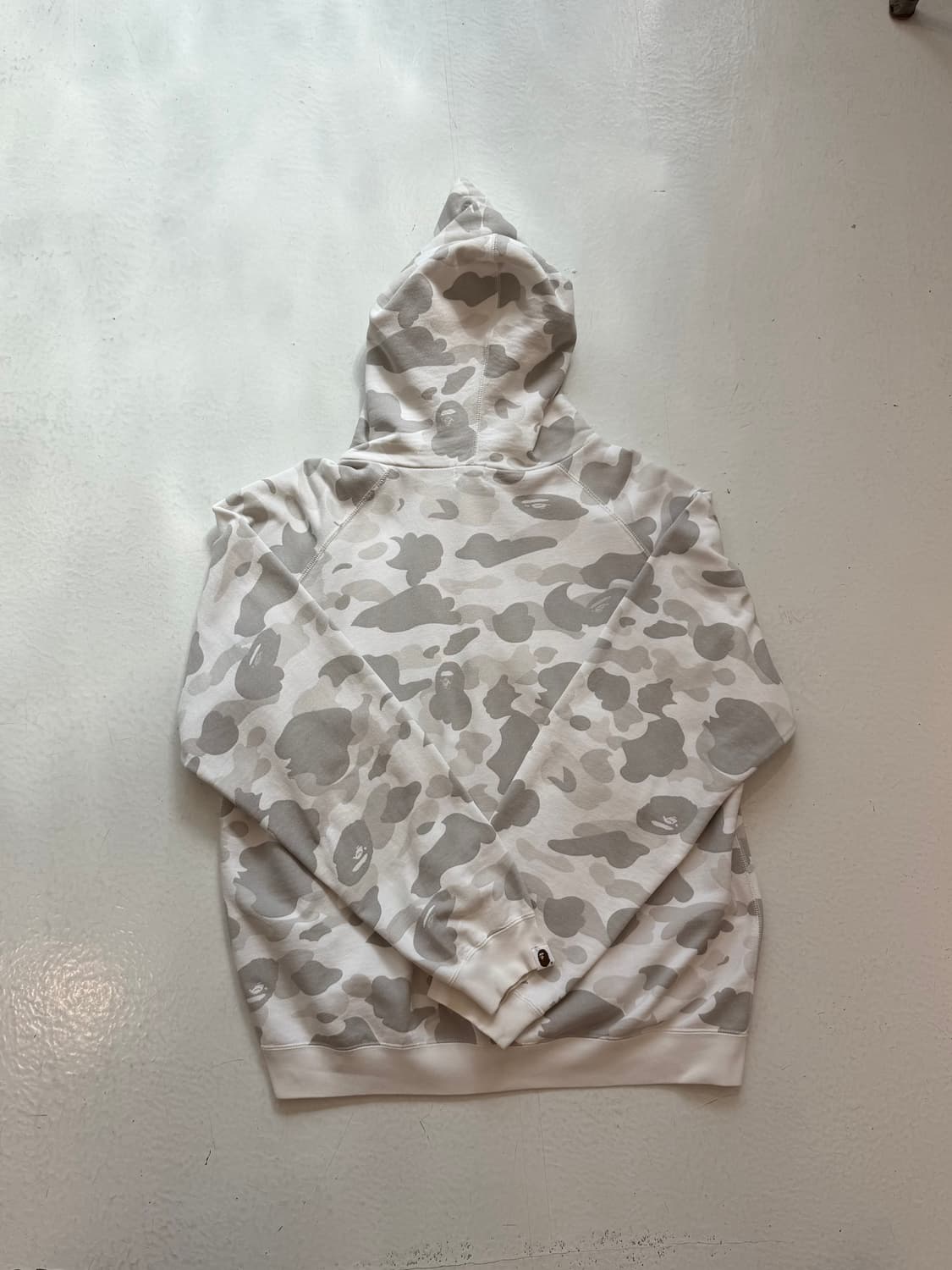 Bape x Swarovski 카모 풀집 후드 상품이미지4