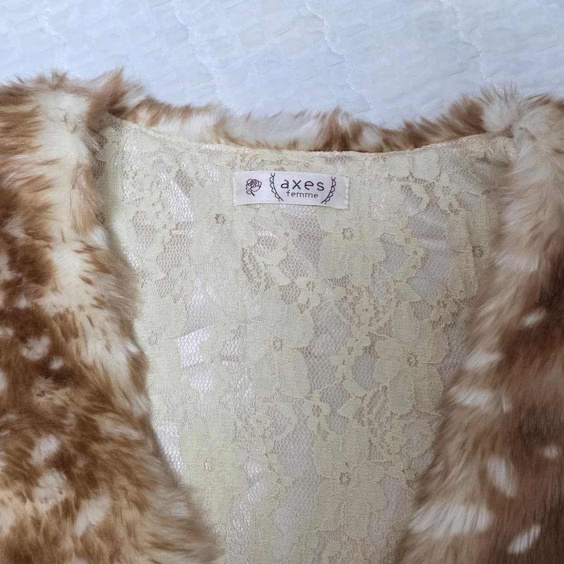 엑시즈팜)빈티지 밤비 레이스큐빅 퍼 모리걸 조끼베스트 상품이미지5