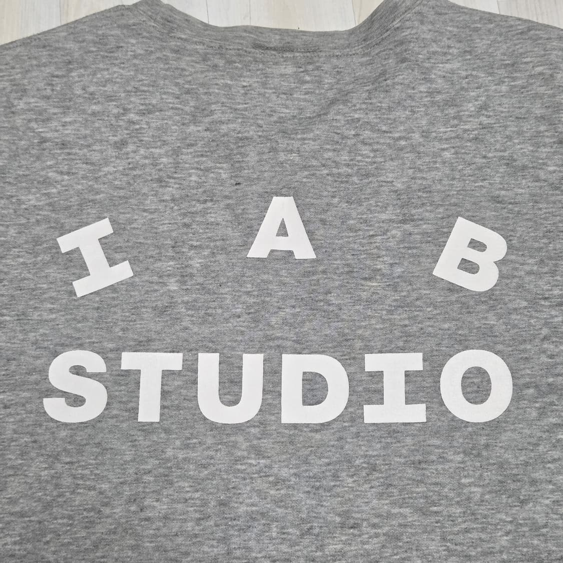 [XL] IAB 아이앱 스튜디오 반팔티 그레이 상품이미지2