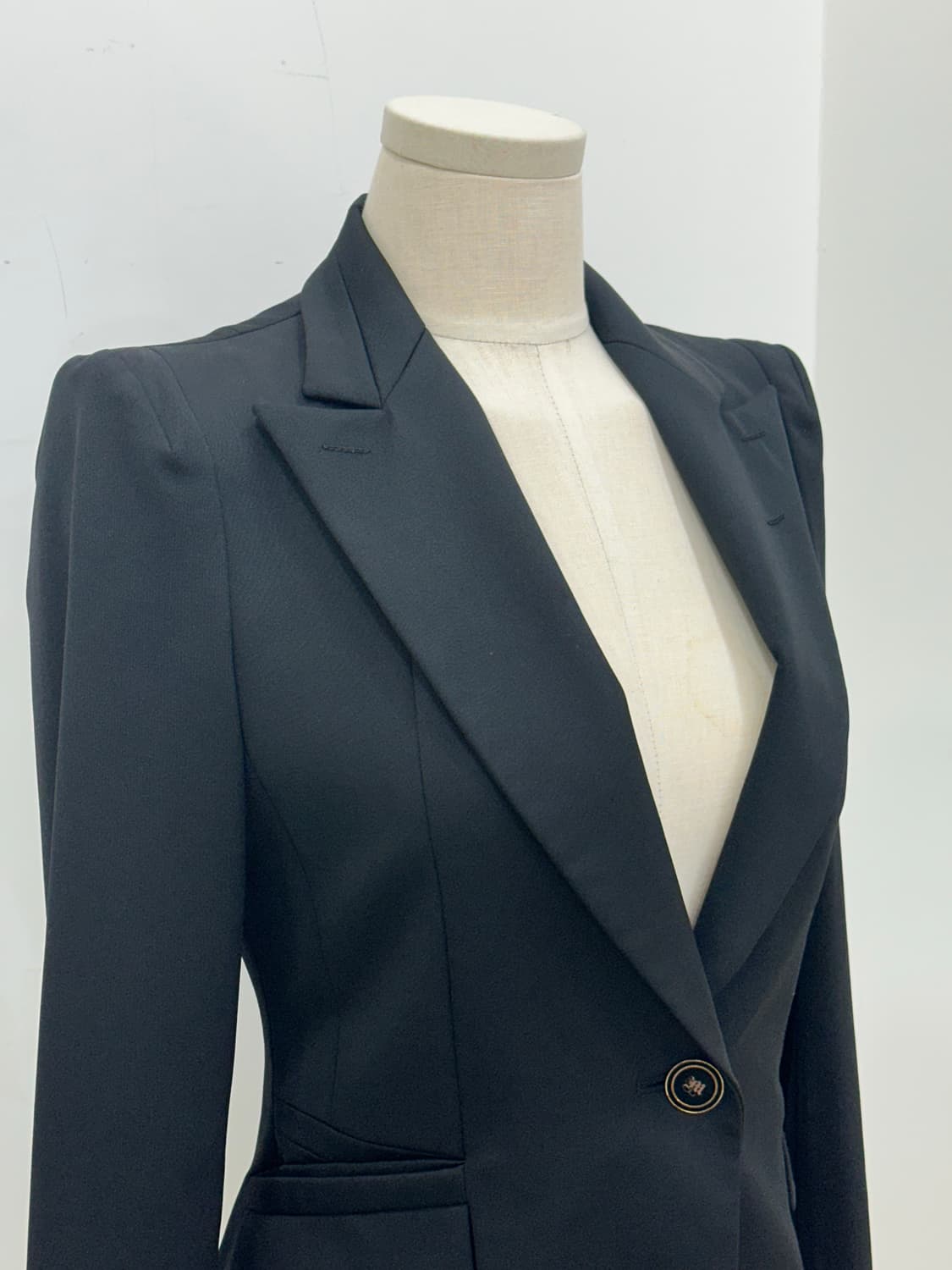 마인 블랙 자켓 상품이미지6