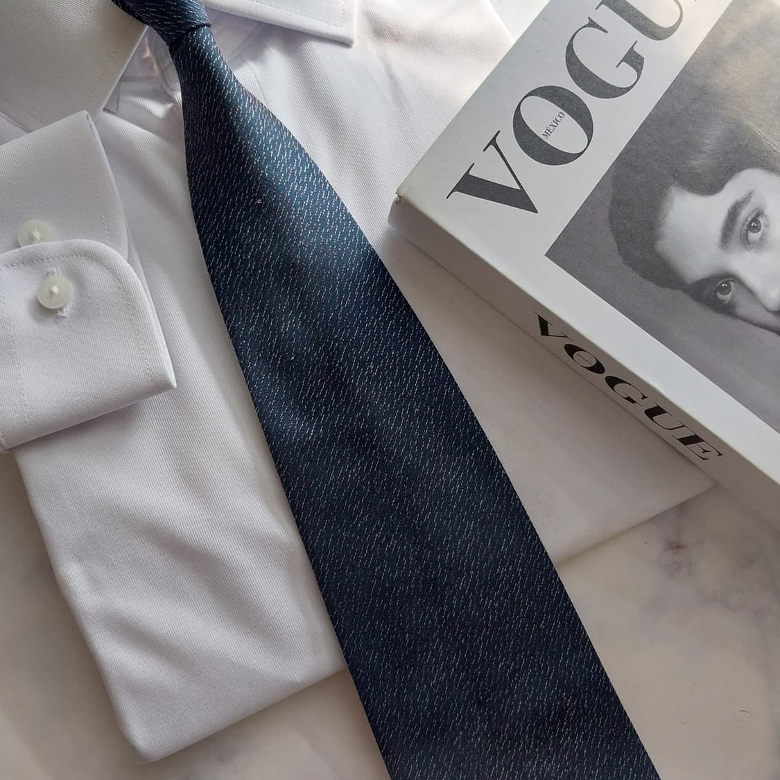 바나나 리퍼블릭 실크 네이비 패턴 넥타이 9.9cm A등급 K1303
 상품이미지8