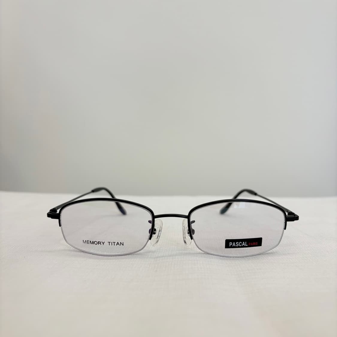 PASCAL Paris 블랙 티타늄 반무테  상품이미지1
