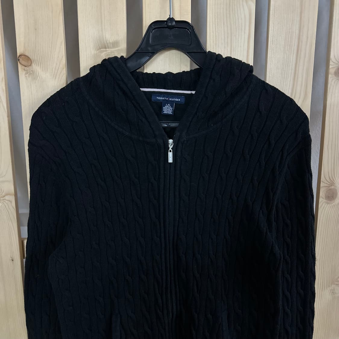 (L) 타미힐피거 블랙 케이블 니트 집업 상품이미지3