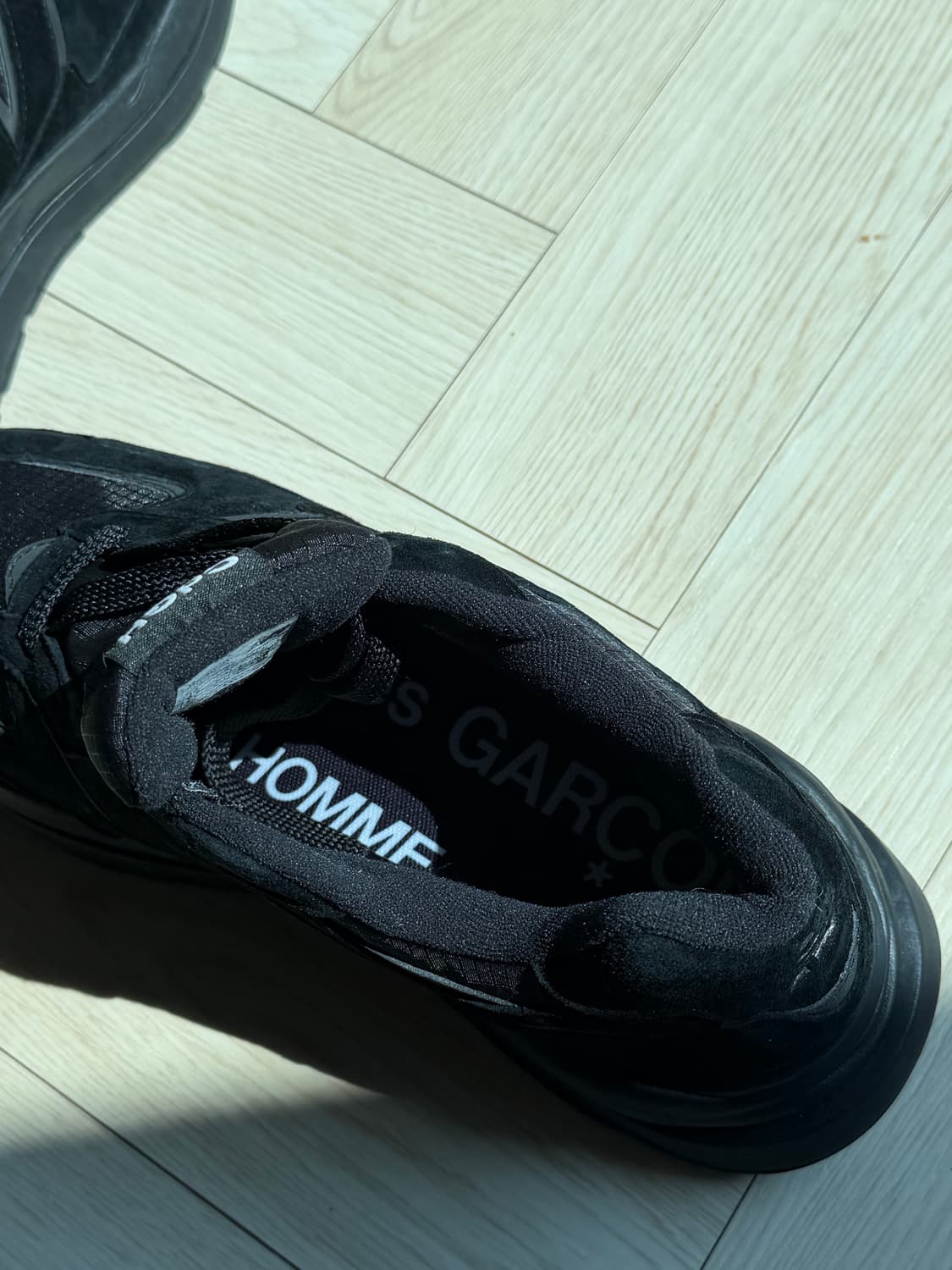 뉴발란스 꼼데 CdGH 5740 블랙 스니커즈 상품이미지6