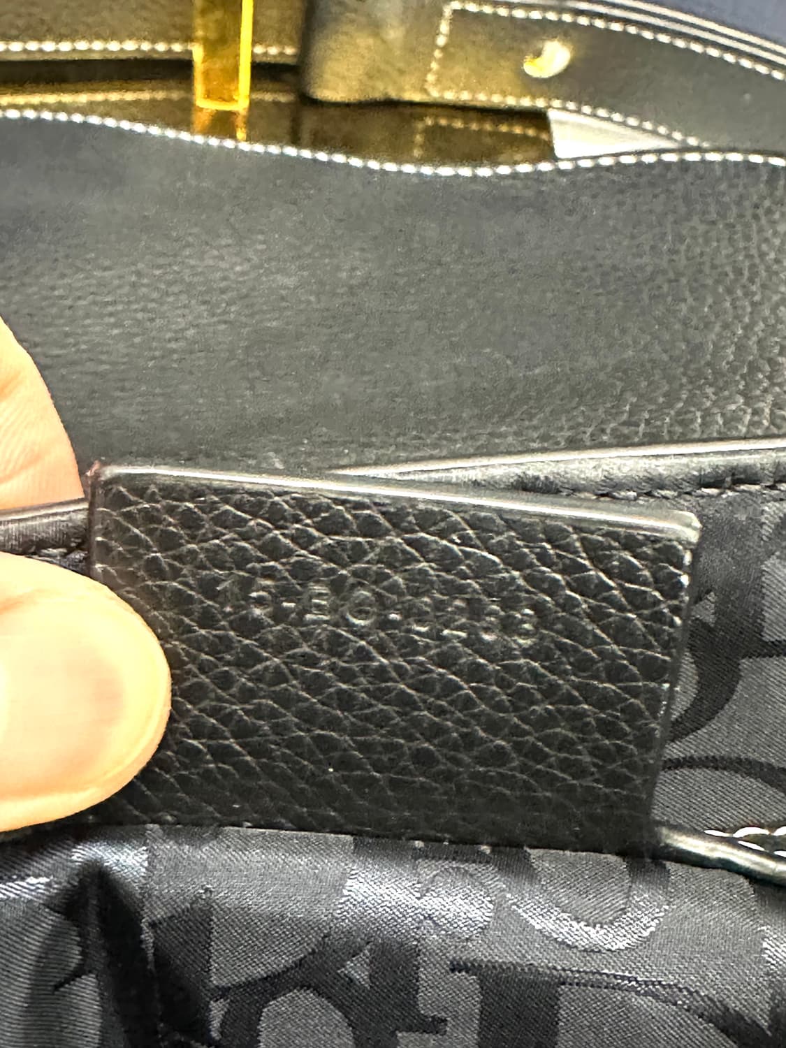 [새상품급] 디올 새들 미니 플랩 메신저백 상품이미지8