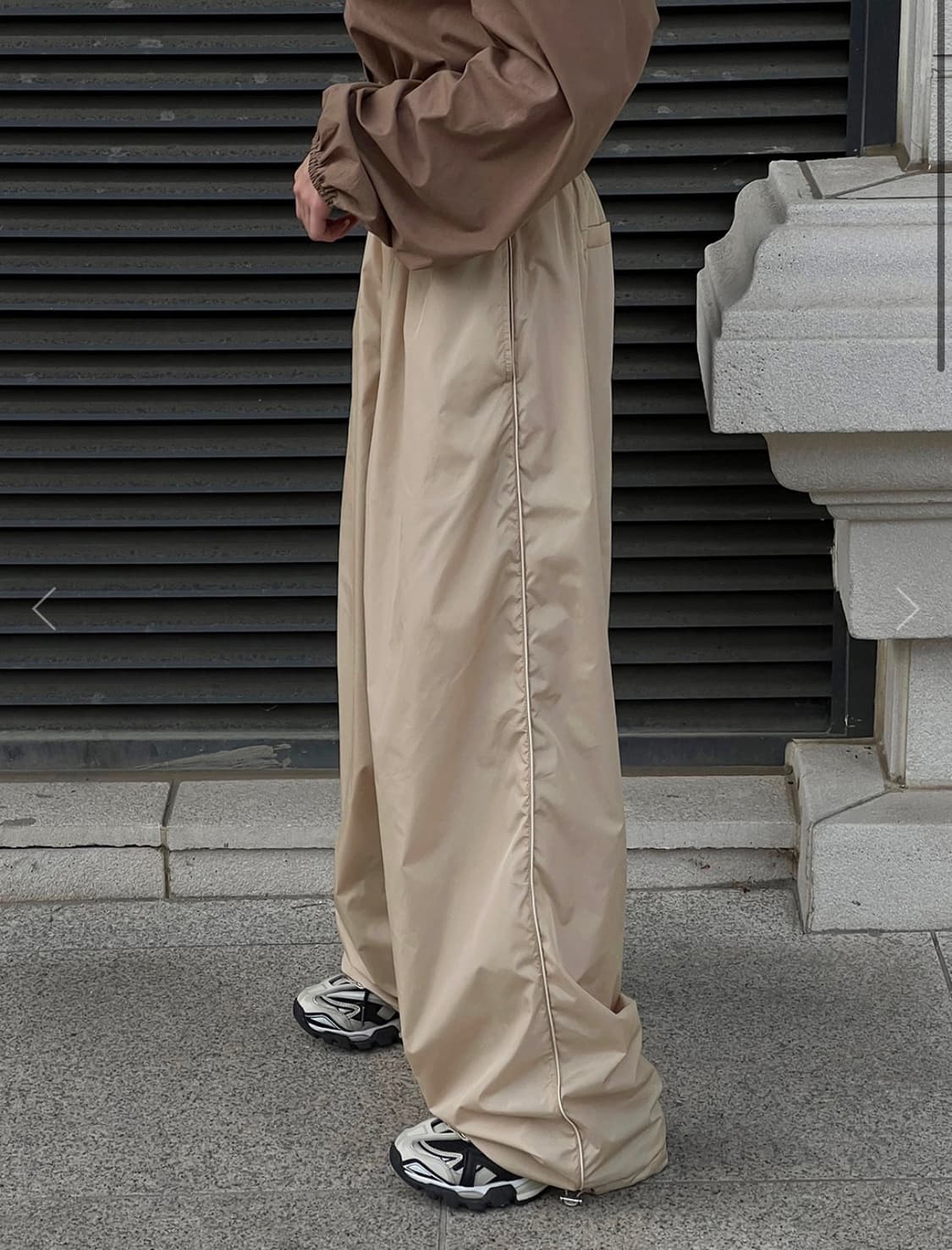 새상품) 랑거 아론 트레이닝 조거 팬츠 베이지 상품이미지4