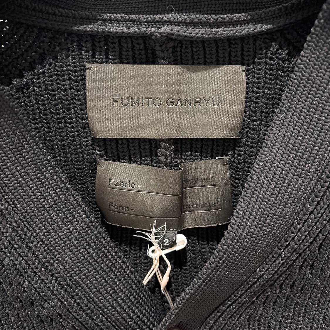 (정품/새상품) GANRYU 후미토 간류 남성 블랙 폴리 니트 가디건 상품이미지2